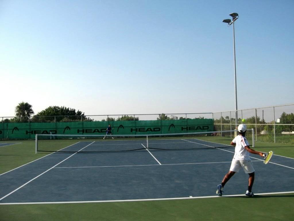 Protaras Tennis And Country Club Dış mekan fotoğraf
